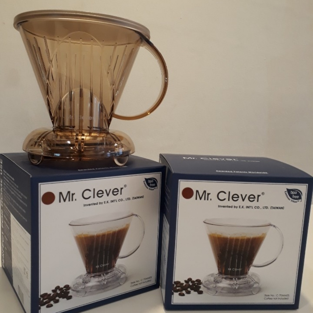 Mr. Clever coffee dripper